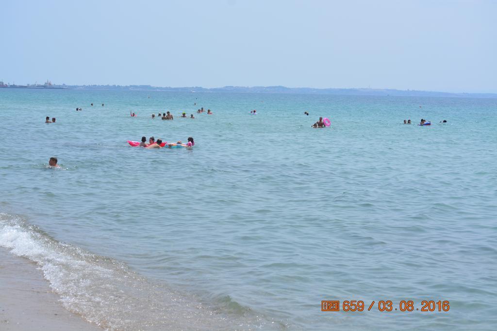 Apartments Dimitra Paralia Dionysiou Luaran gambar