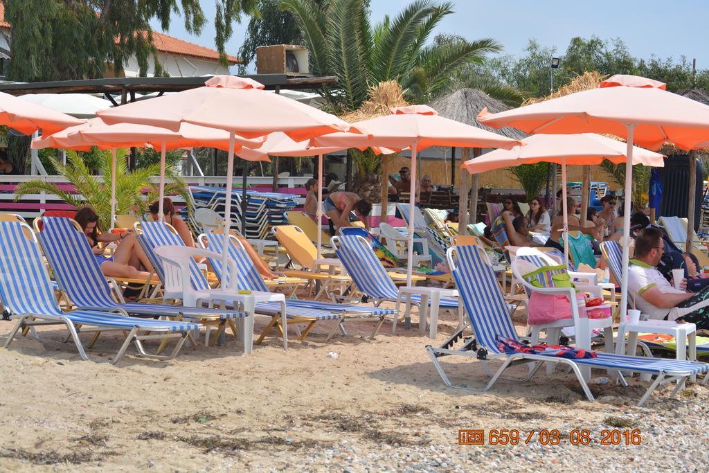 Apartments Dimitra Paralia Dionysiou Luaran gambar