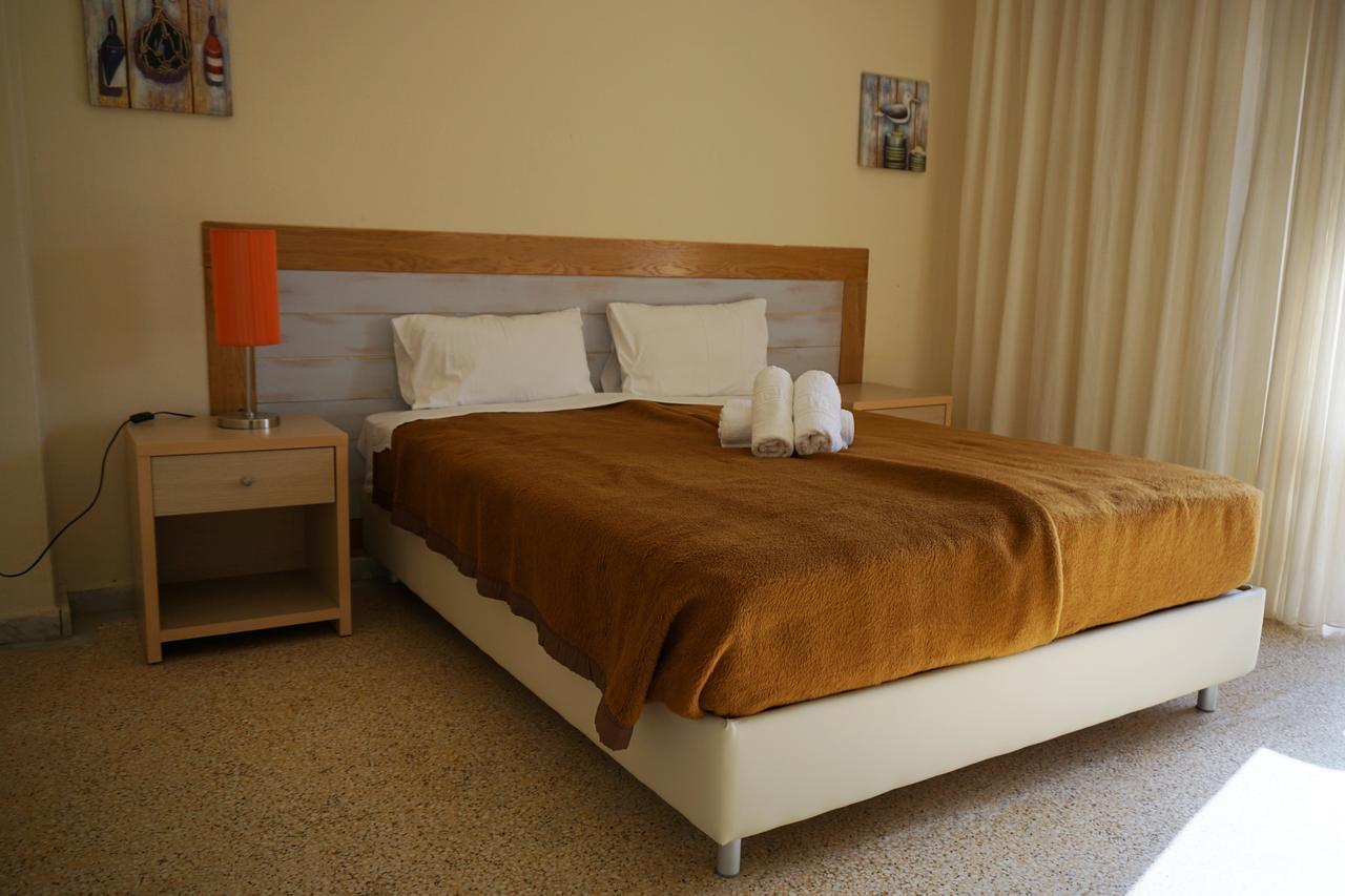 Apartments Dimitra Paralia Dionysiou Luaran gambar