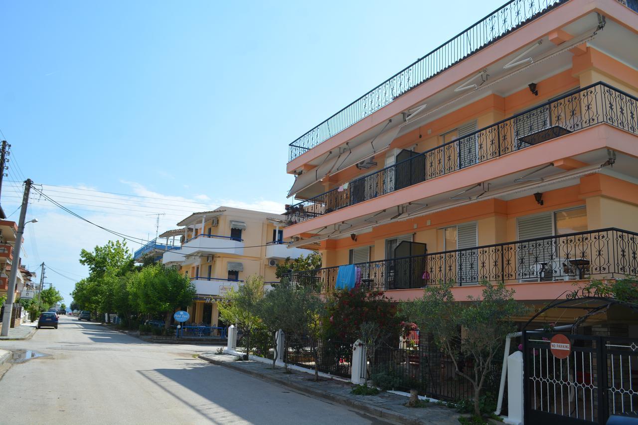 Apartments Dimitra Paralia Dionysiou Luaran gambar